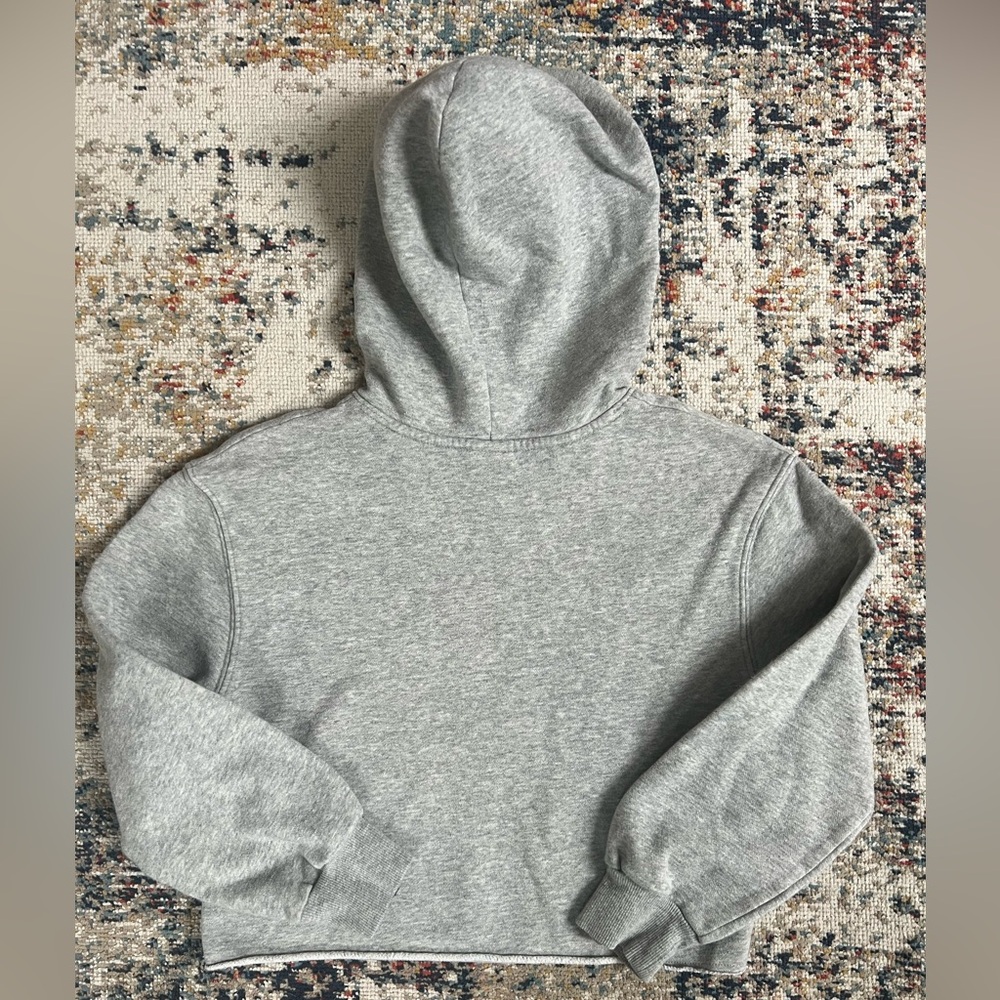 Art Class cropped Gray Hoodie - Picture 4 of 5